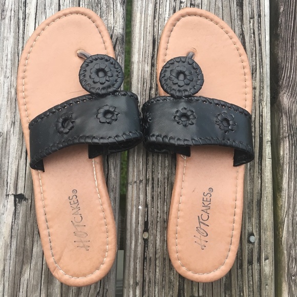 hot cakes Shoes - Black hot cakes